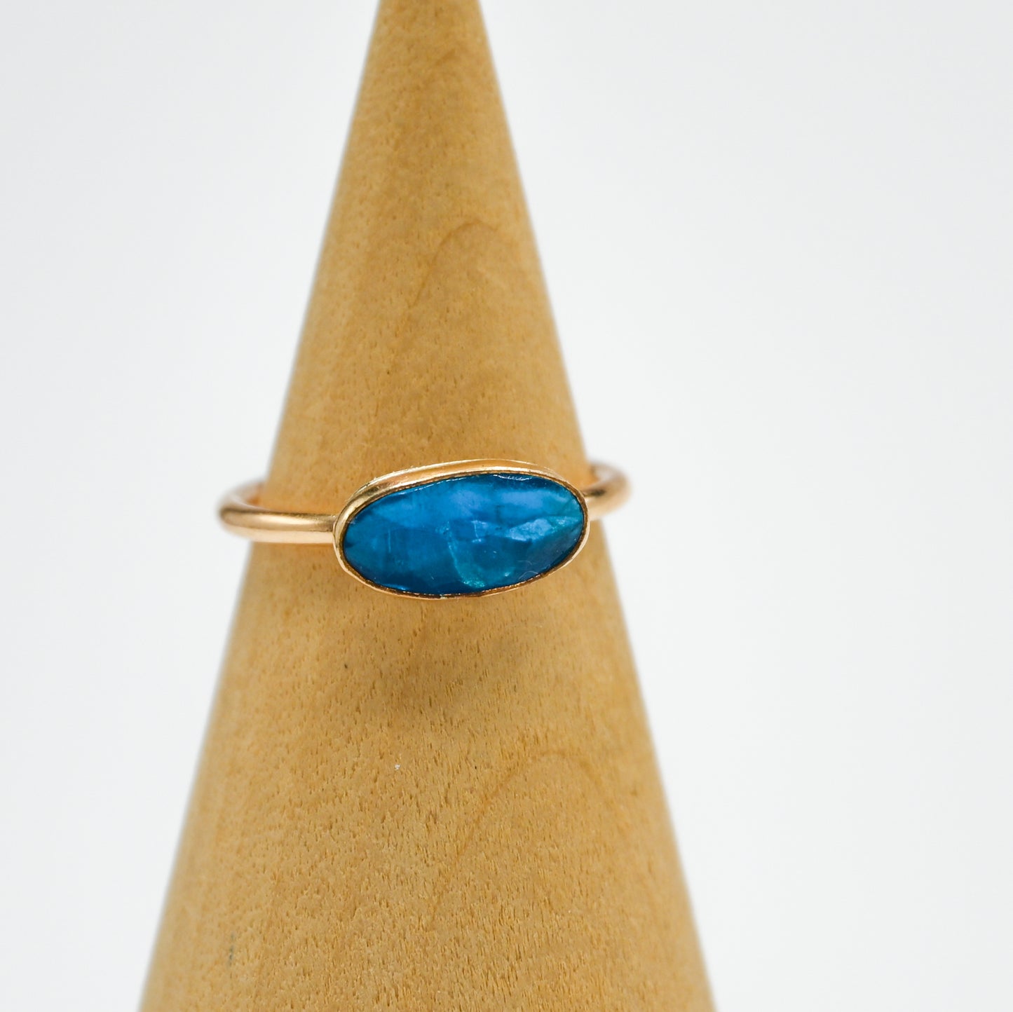 Gold fill horizontal rose cut neon blue apatite size 5.5