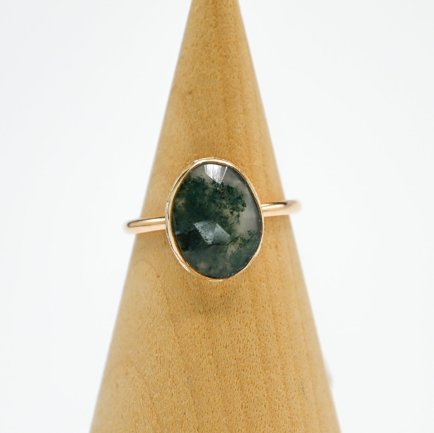 Gold fill rose cut moss agate size 6.5
