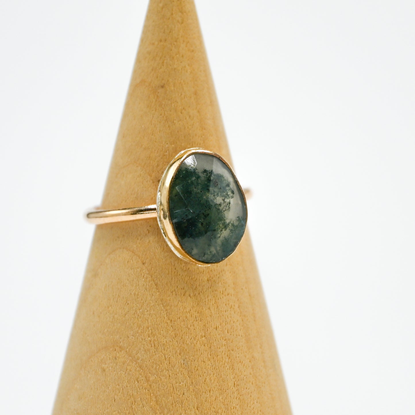 Gold fill rose cut moss agate size 6.5
