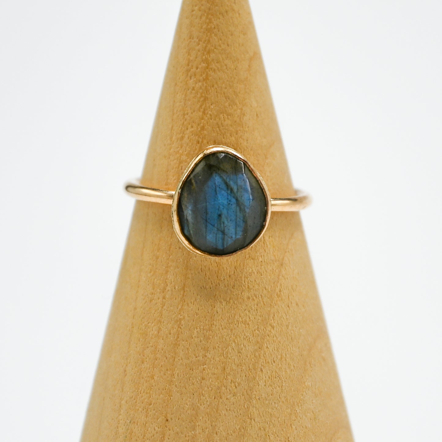 Gold fill rose cut labradorite size 6.75