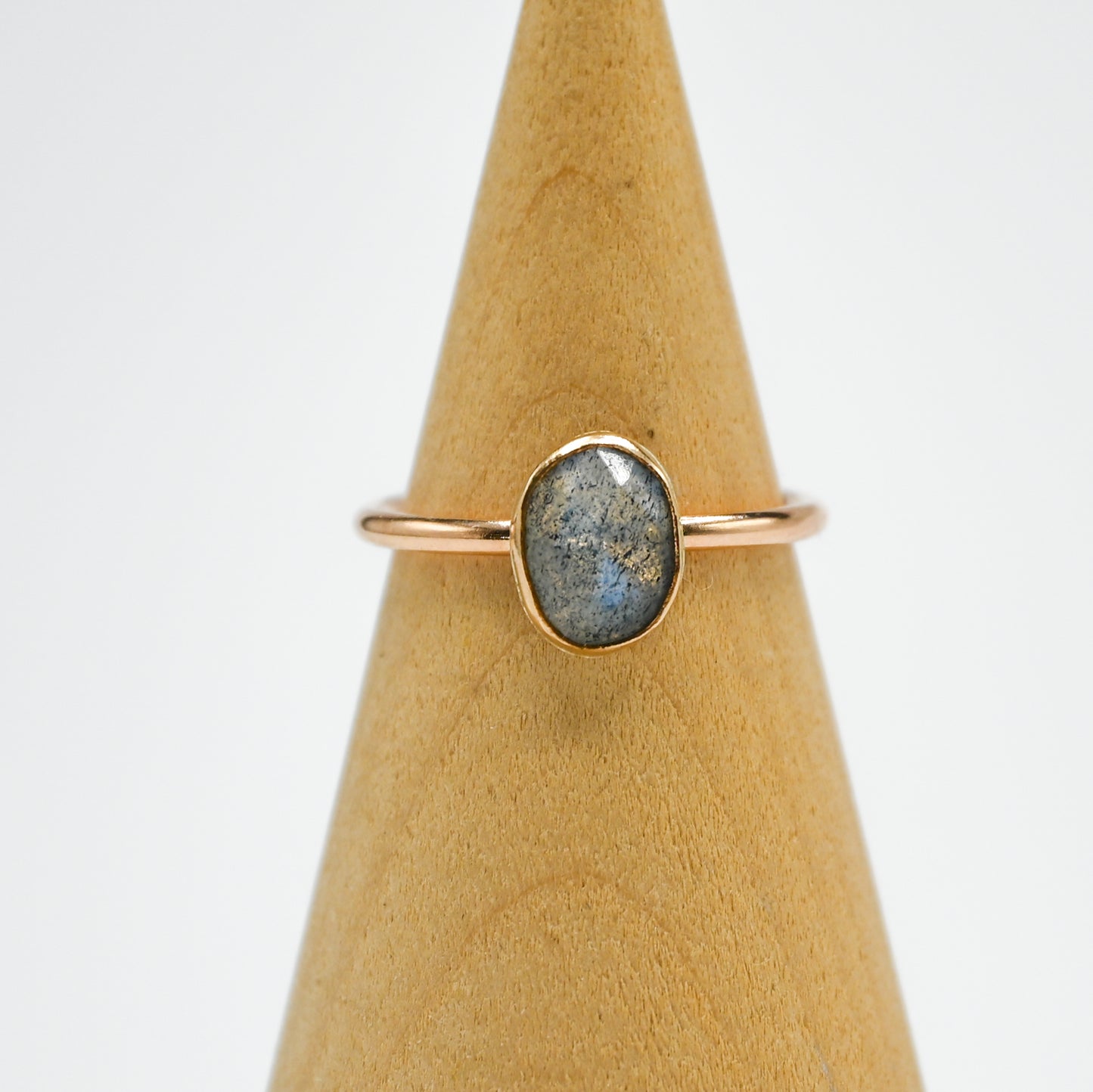 Gold fill rose cut labradorite size 7