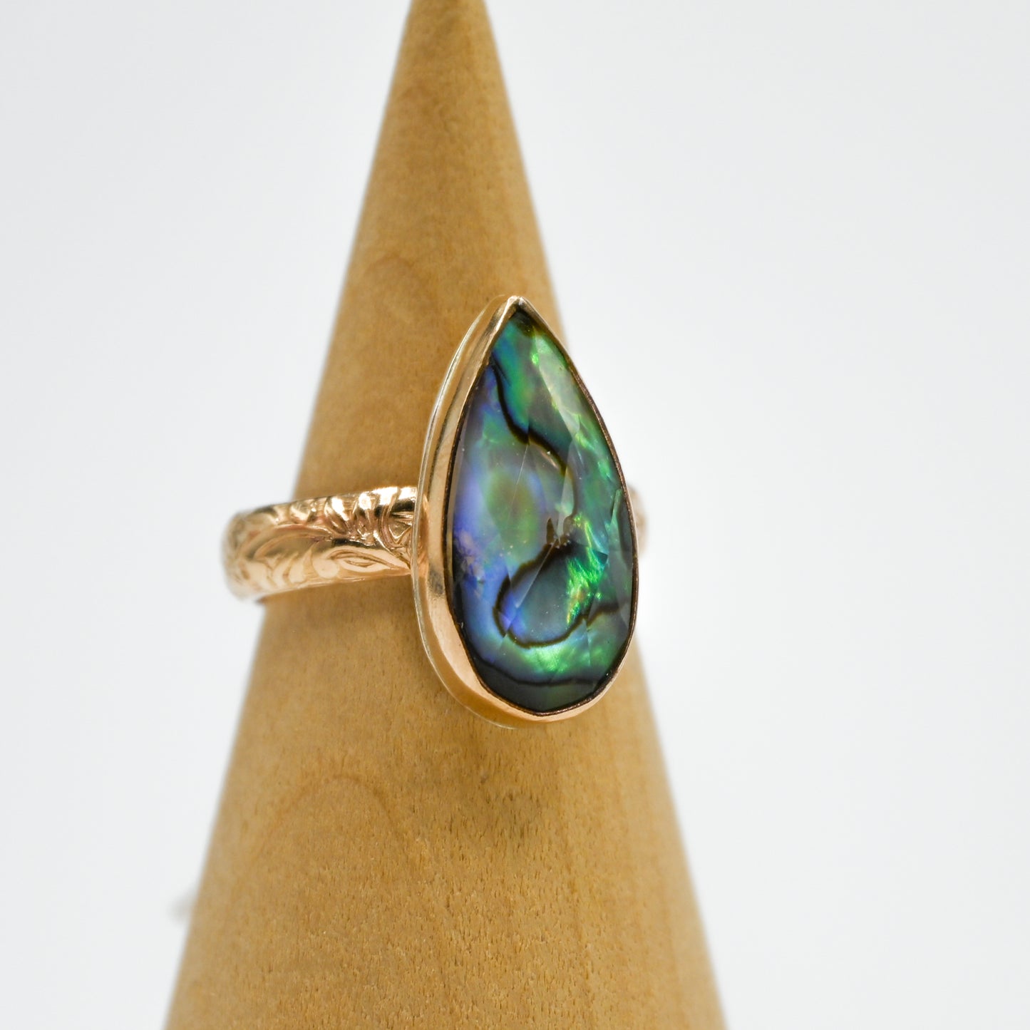 Gold fill xl pear abalone with rose cut quartz size 7