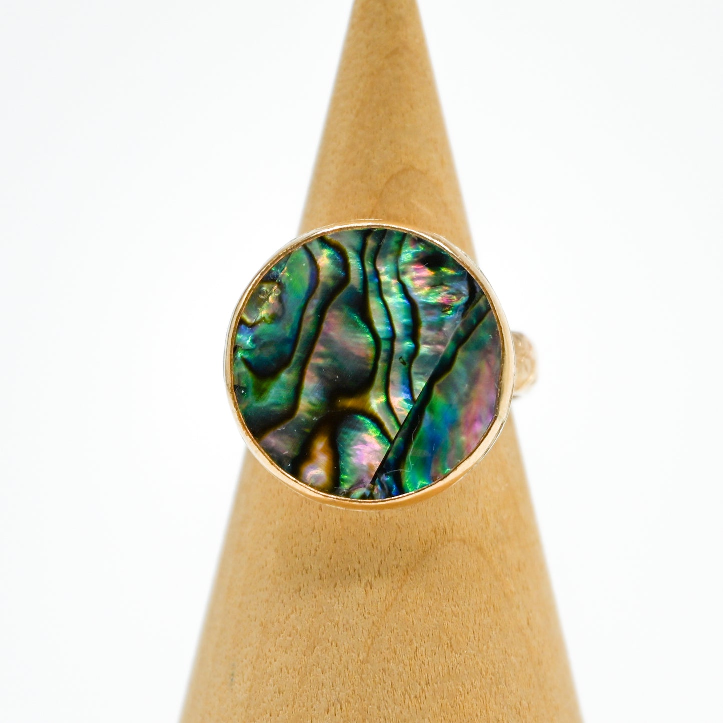 Gold fill xl round abalone size 7.25