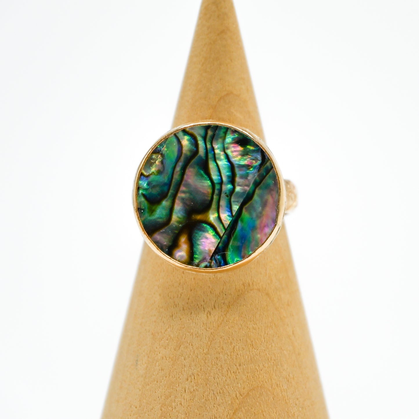 Gold fill xl round abalone size 7.25