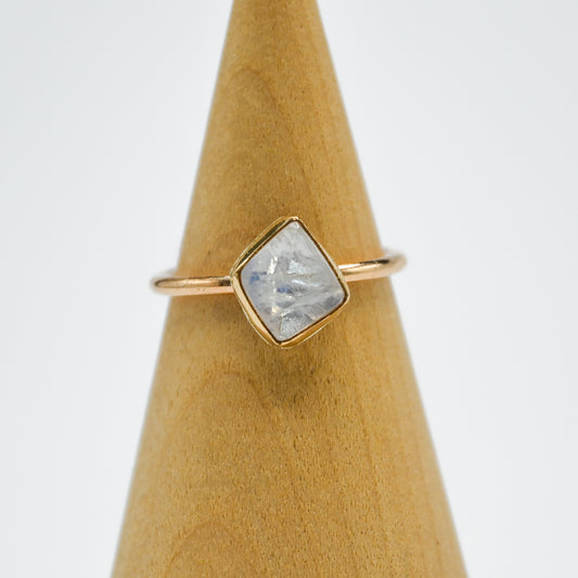 Gold fill rose cut moonstone size 7.5