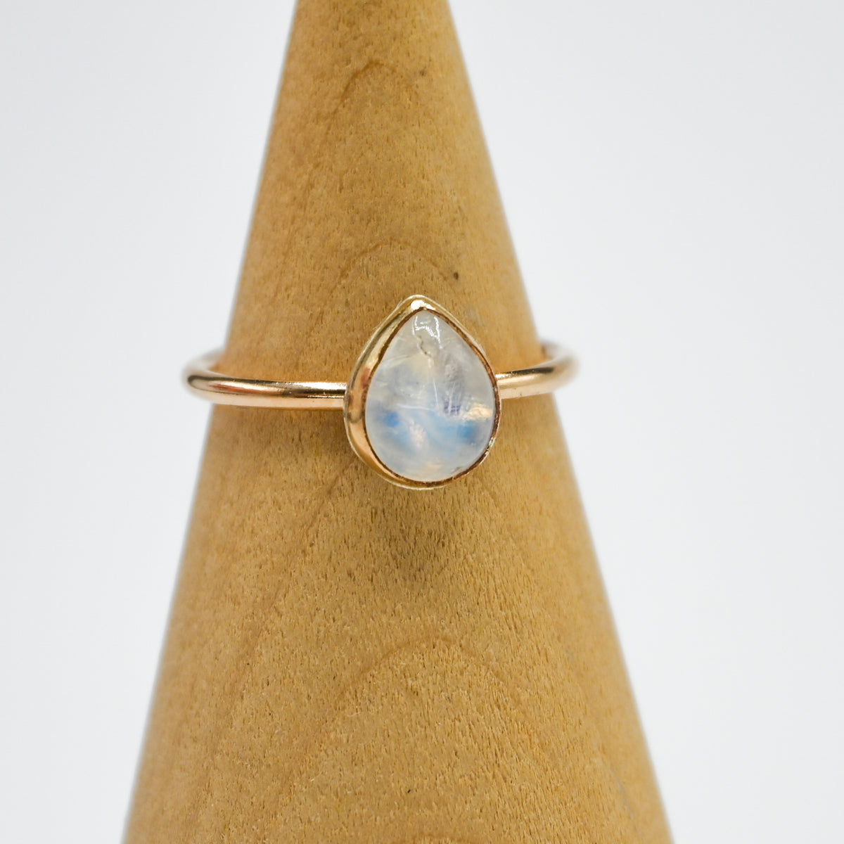 Gold fill pear moonstone size 7.75