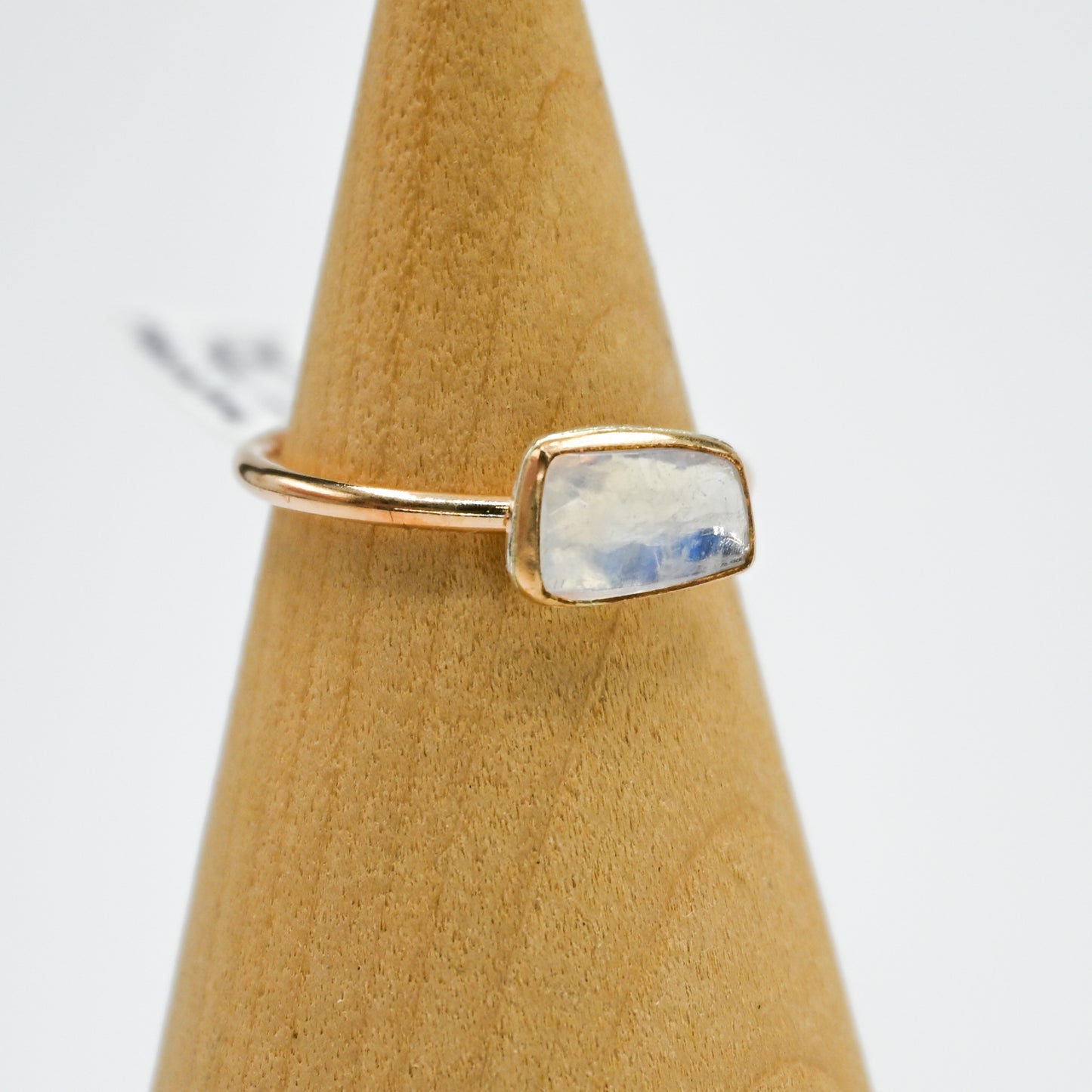 Gold fill horizontal rose cut moonstone size 7.75