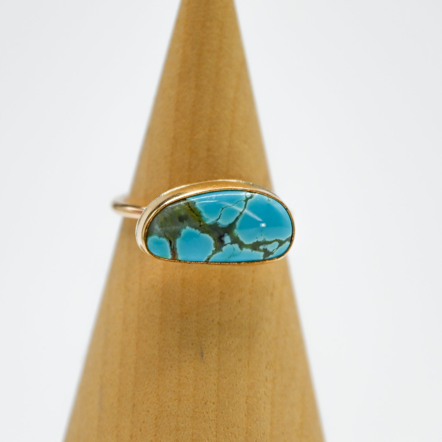 Gold fill xl horizontal pilot mountain turquoise size 8