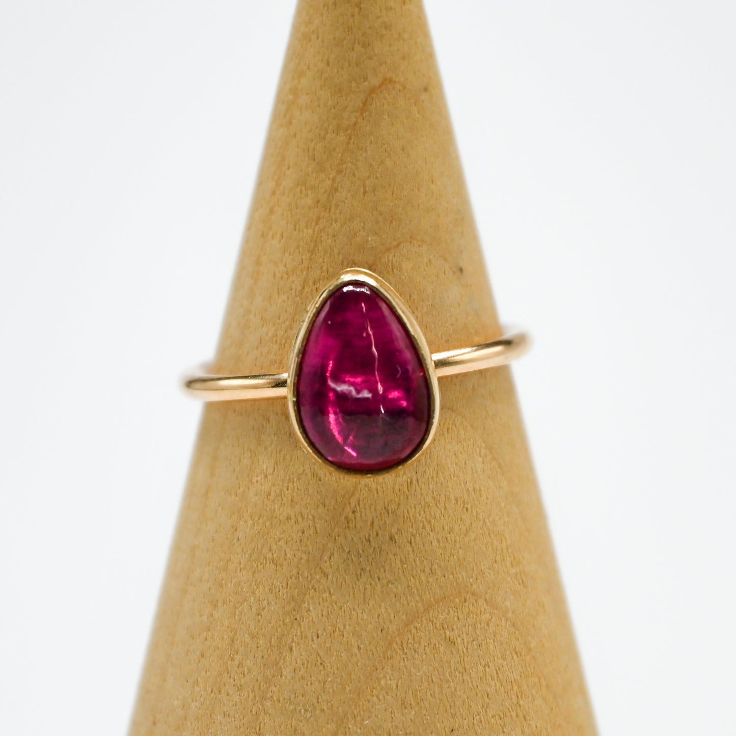 Gold fill pear ruby size 8