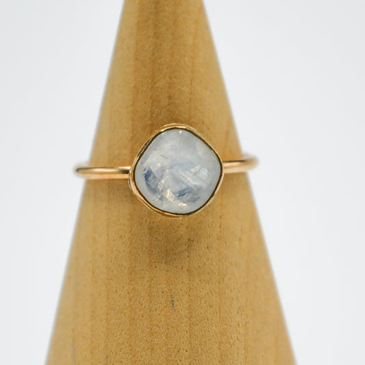 Gold fill rose cut moonstone size 8.5