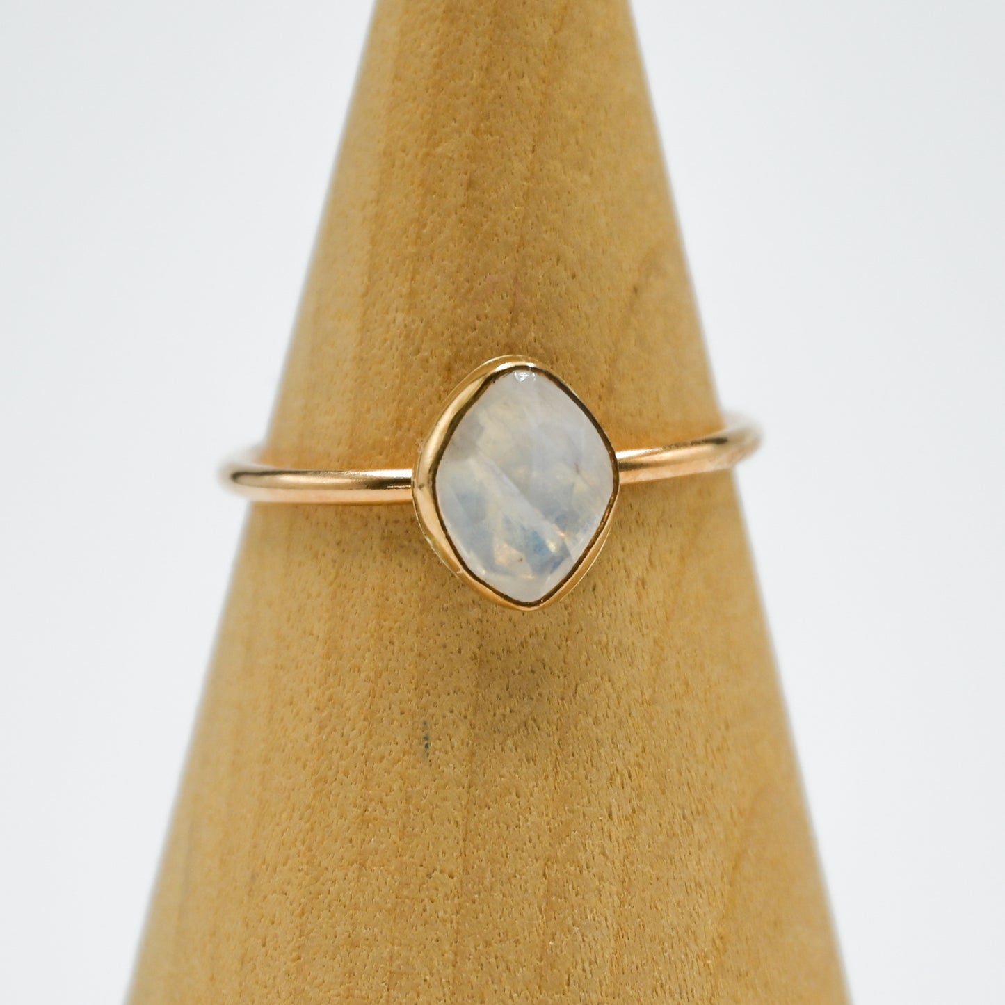 Gold fill rose cut moonstone size 10.5