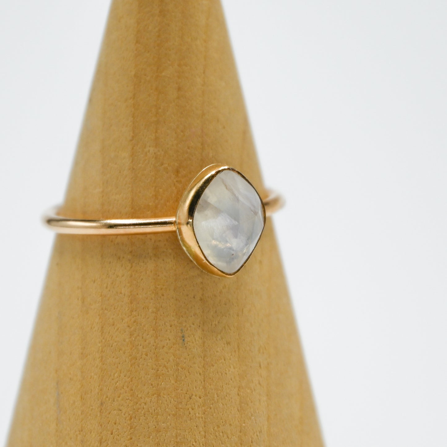 Gold fill rose cut moonstone size 10.5