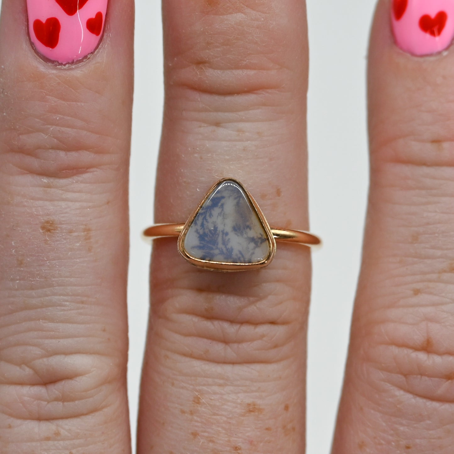 Gold fill dendritic agate size 6.5