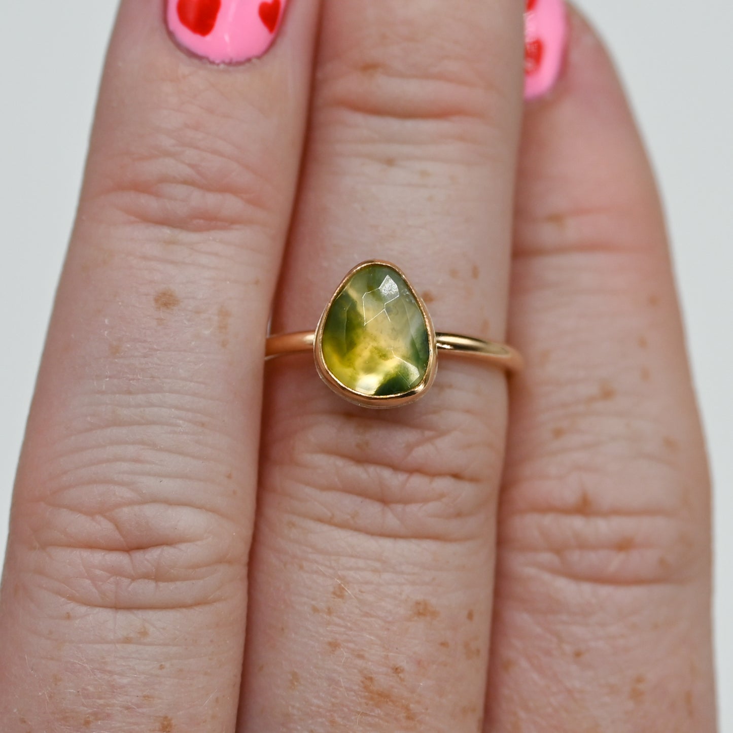 Gold fill rose cut moss agate size 6.75