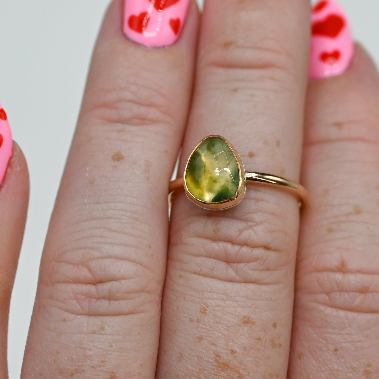 Gold fill rose cut moss agate size 6.75