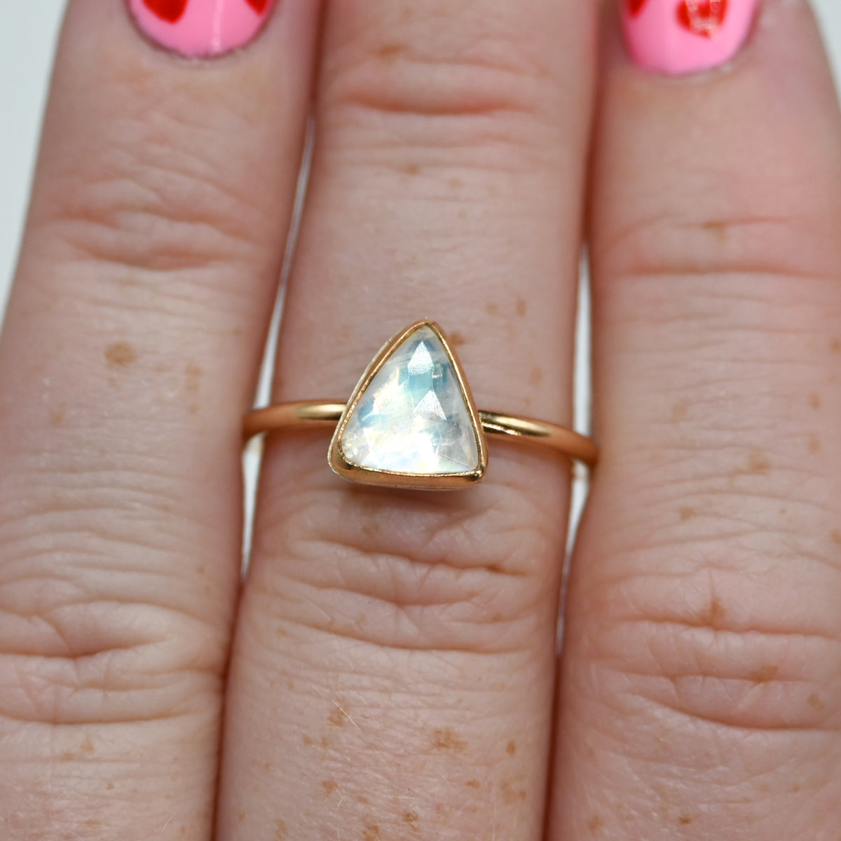 Gold fill rose cut triangle moonstone size 7