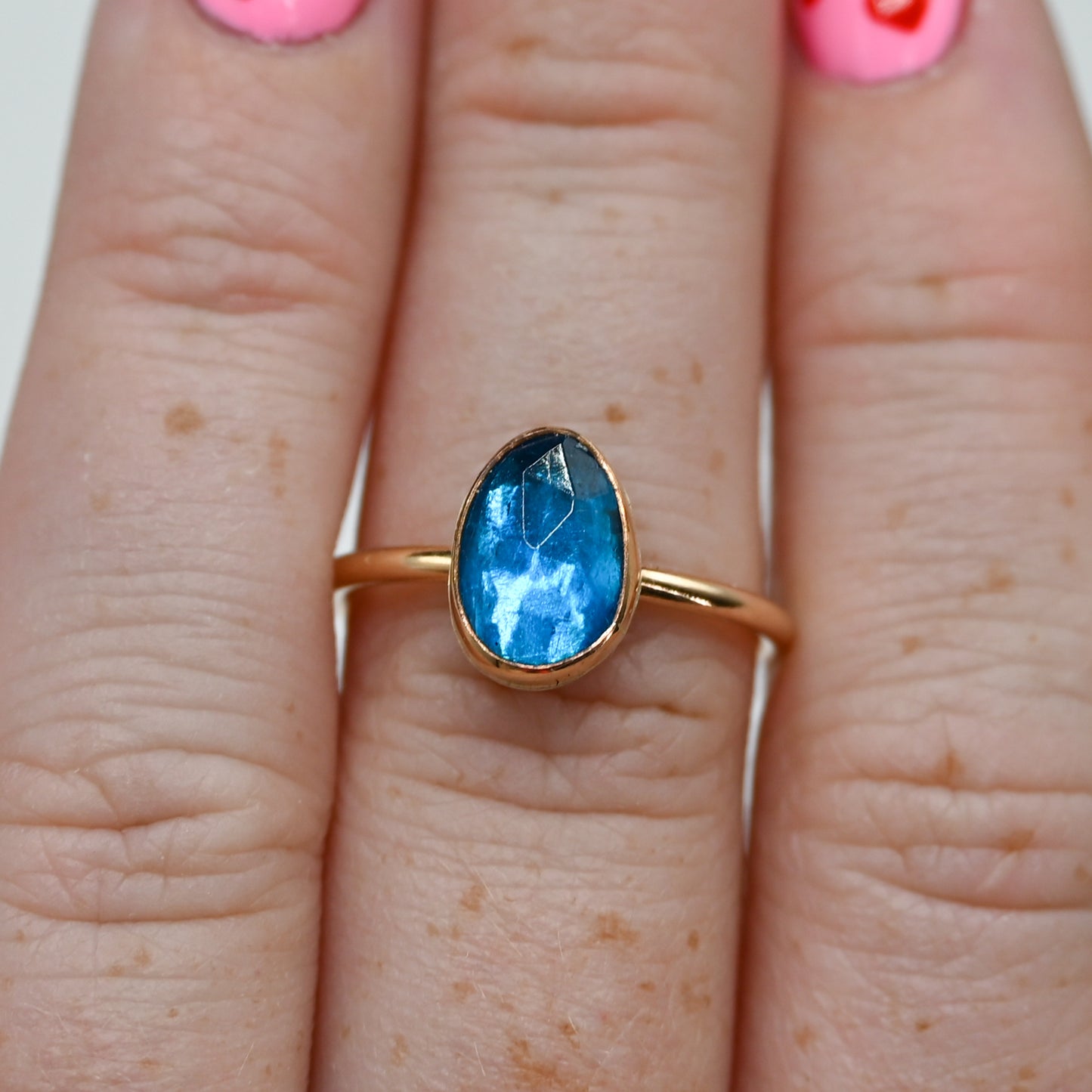 Gold fill rose cut neon blue apatite size 7.5