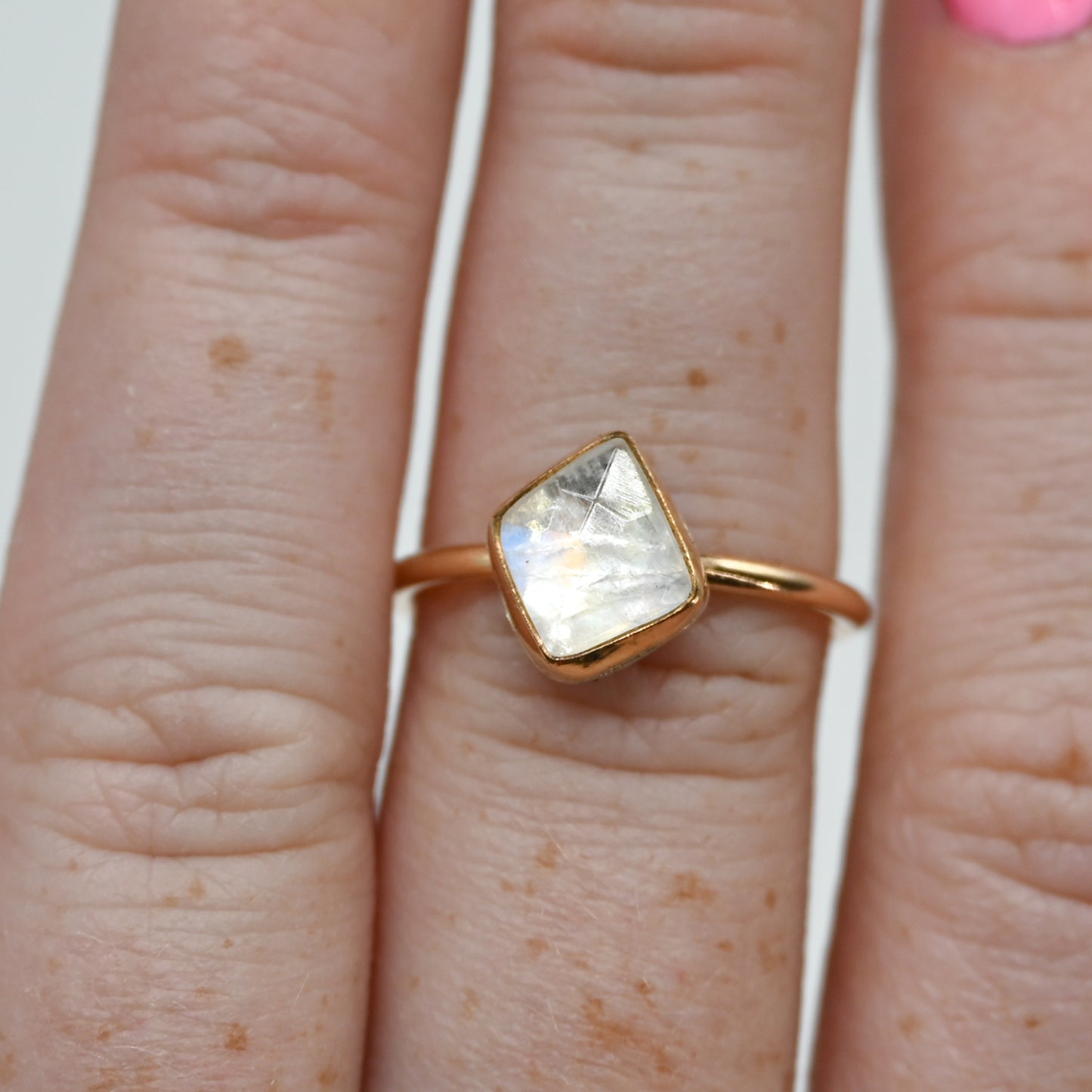 Gold fill rose cut moonstone size 7.5