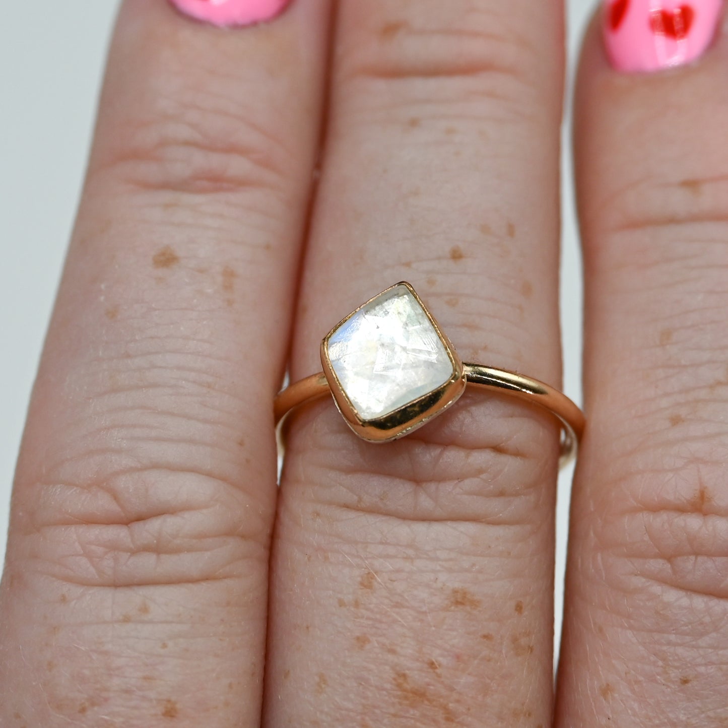 Gold fill rose cut moonstone size 7.5