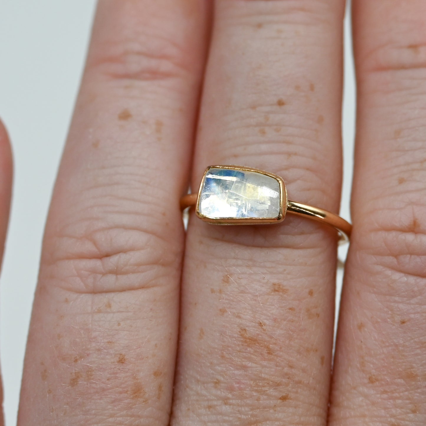 Gold fill horizontal rose cut moonstone size 7.75