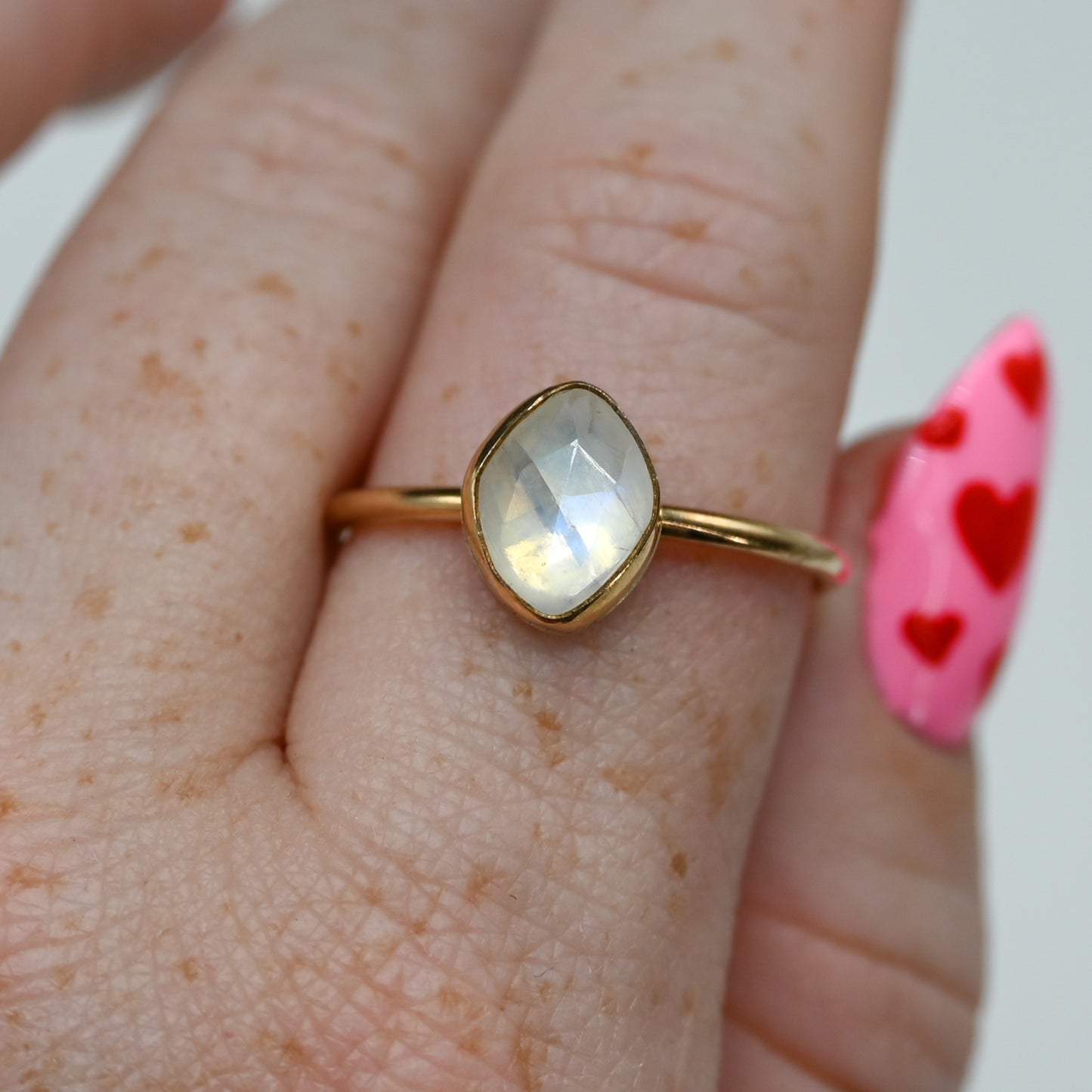 Gold fill rose cut moonstone size 10.5