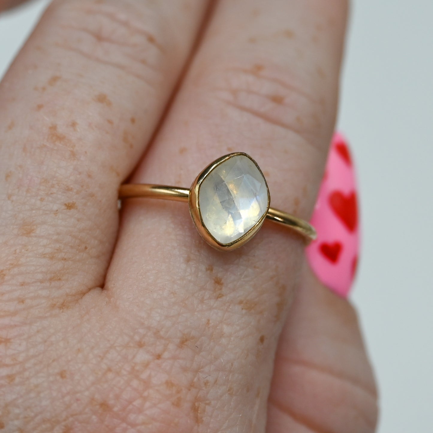 Gold fill rose cut moonstone size 10.5
