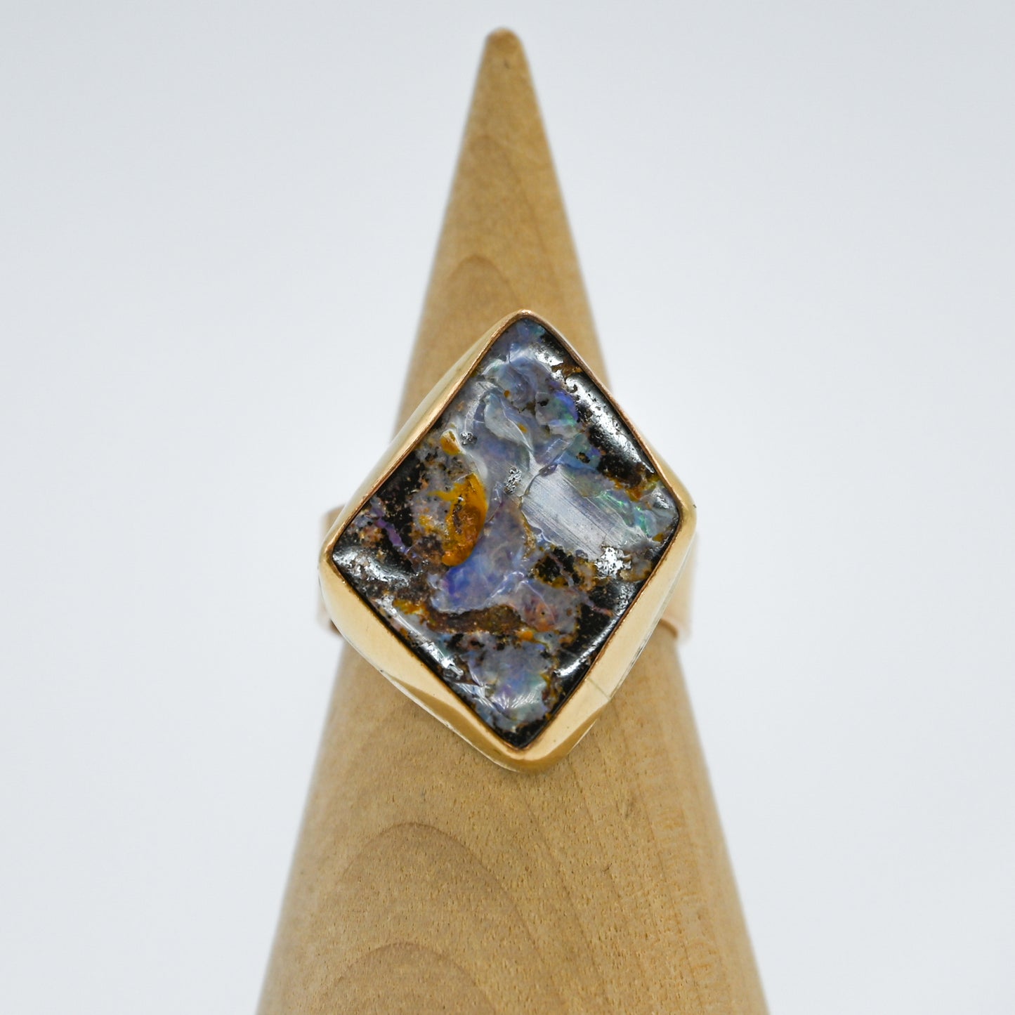 Gold fill xxl Australian boulder opal size 7