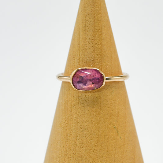 Gold fill rose cut ruby horizontal size 6.75