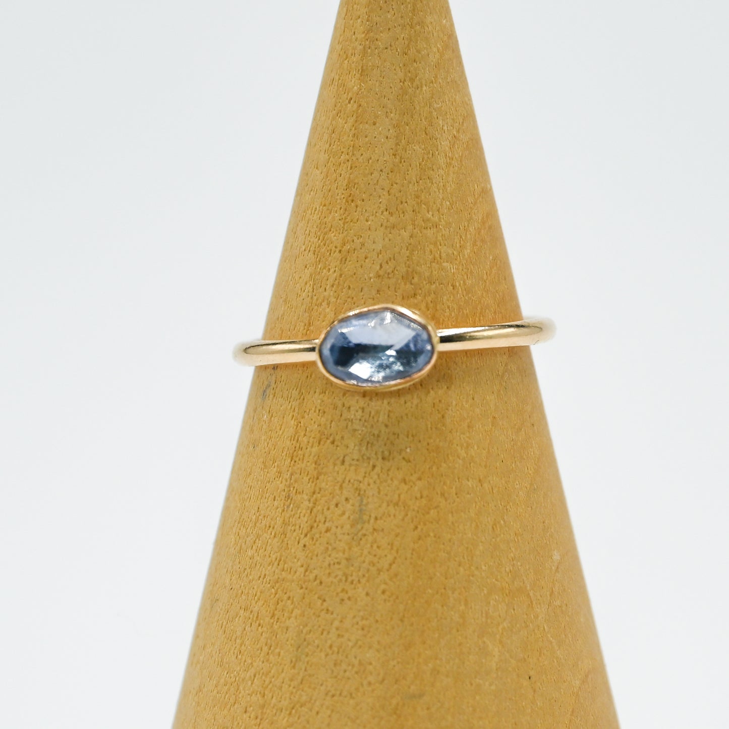 Gold fill rose cut sapphire size 7