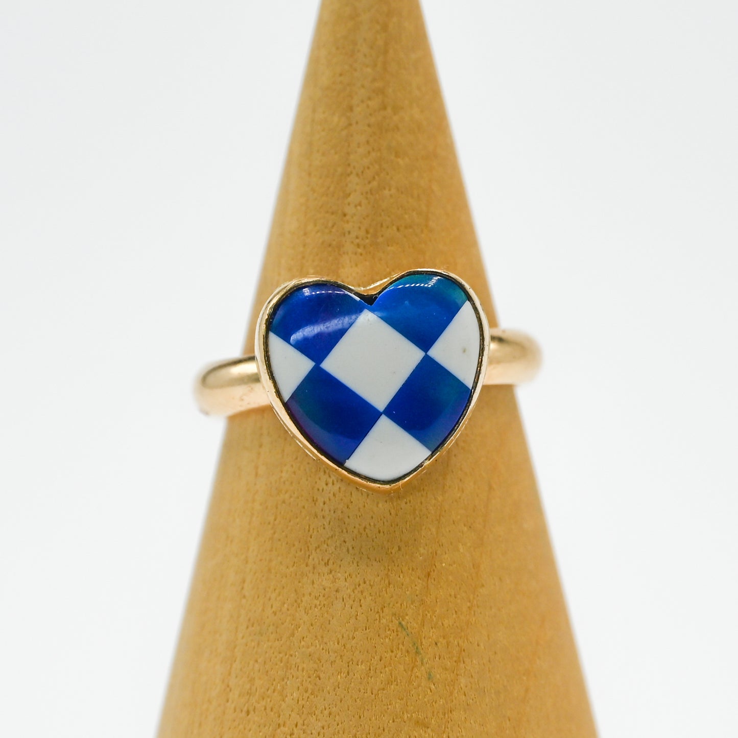 Gold fill aurora opal size 7