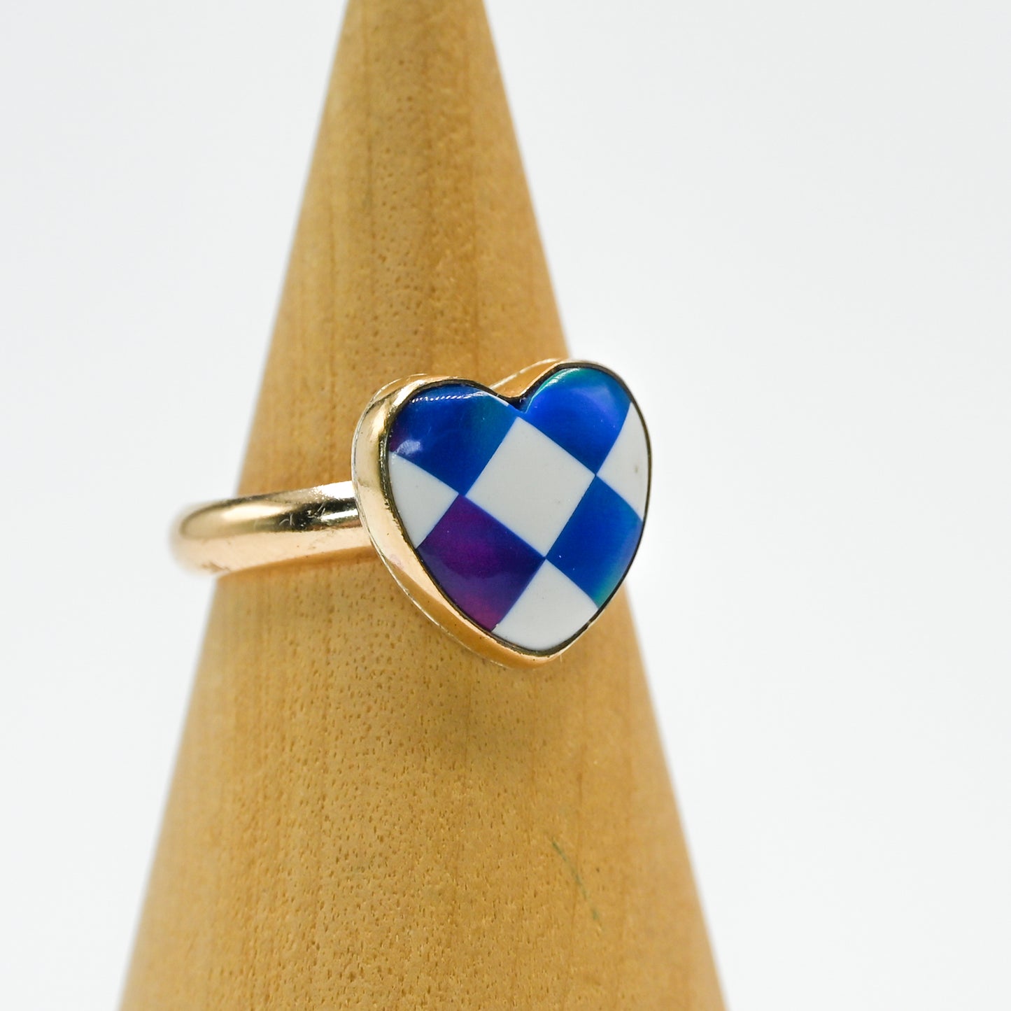 Gold fill aurora opal size 7