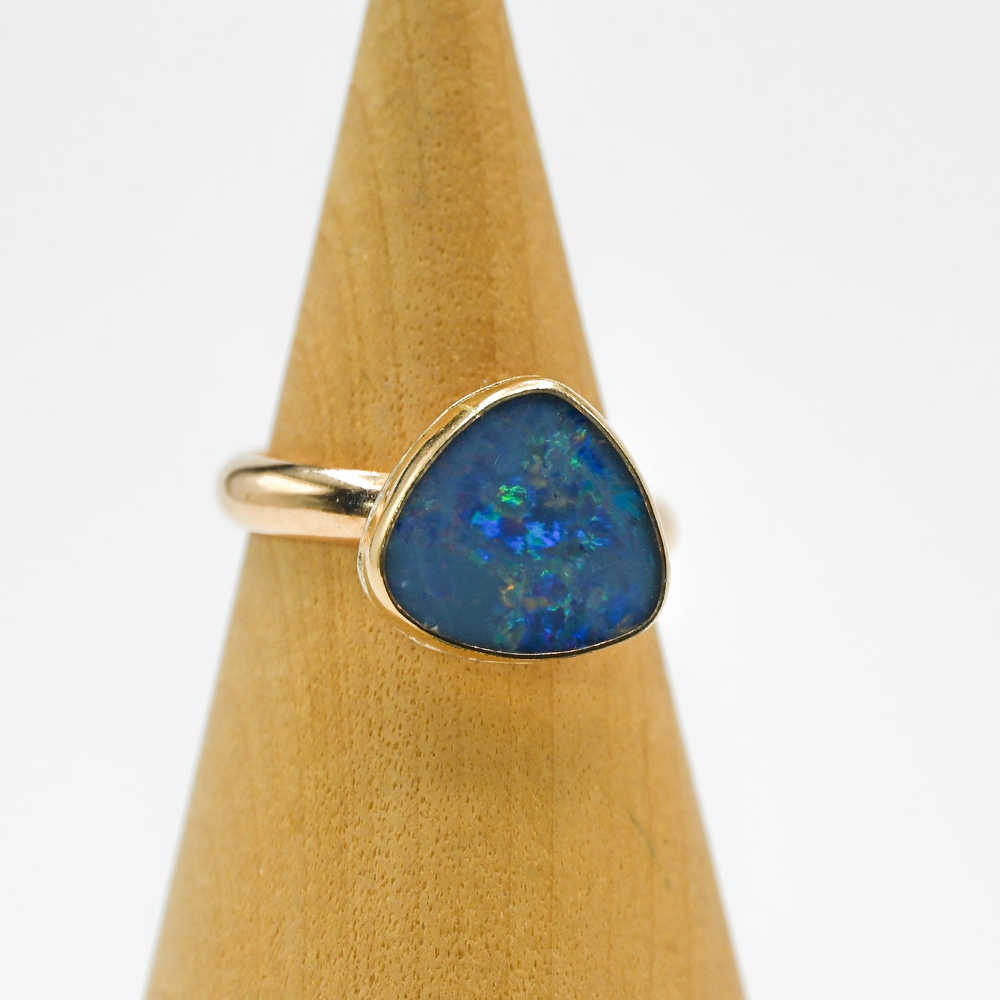 Gold fill xl Australian opal triangle size 7