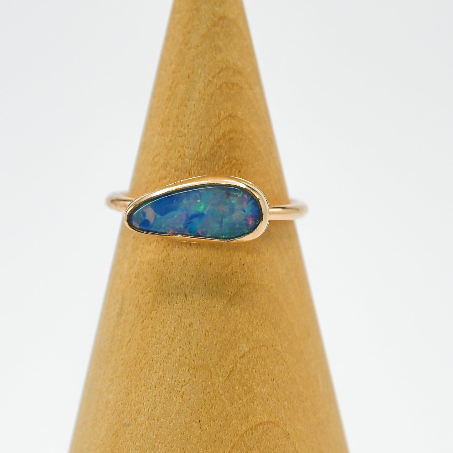 Gold fill horizontal Australian opal size 7