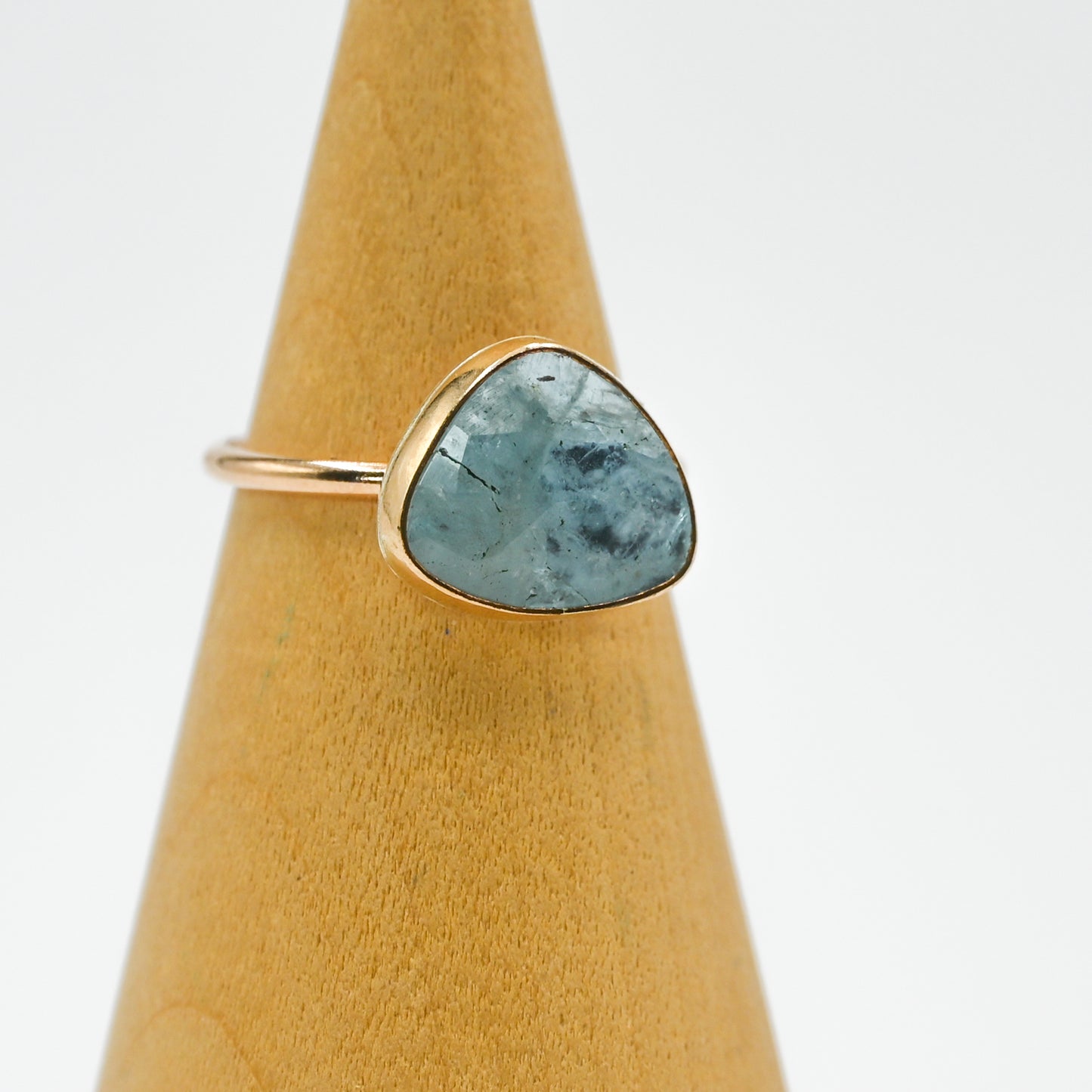 Gold fill rose cut aquamarine size 7