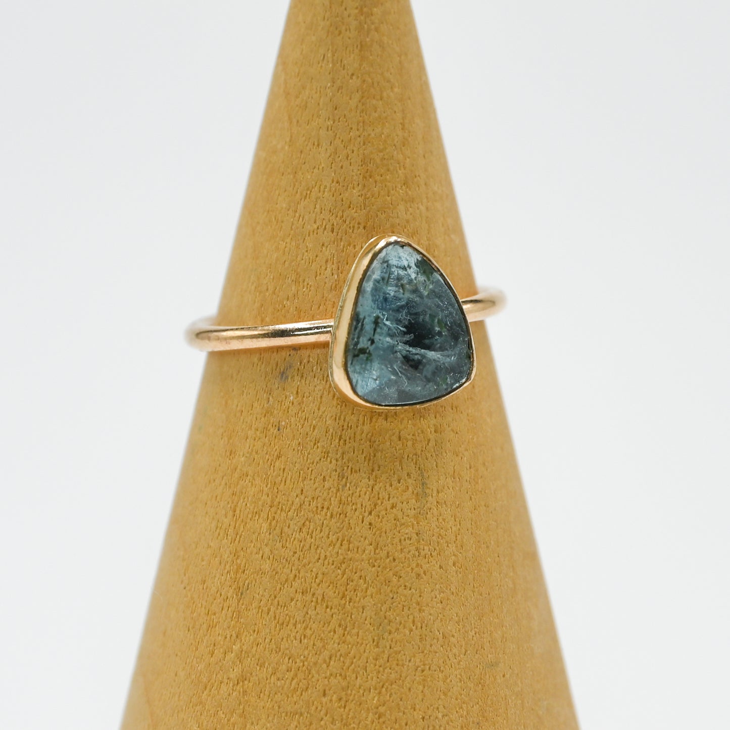 Gold fill rose cut aquamarine size 7