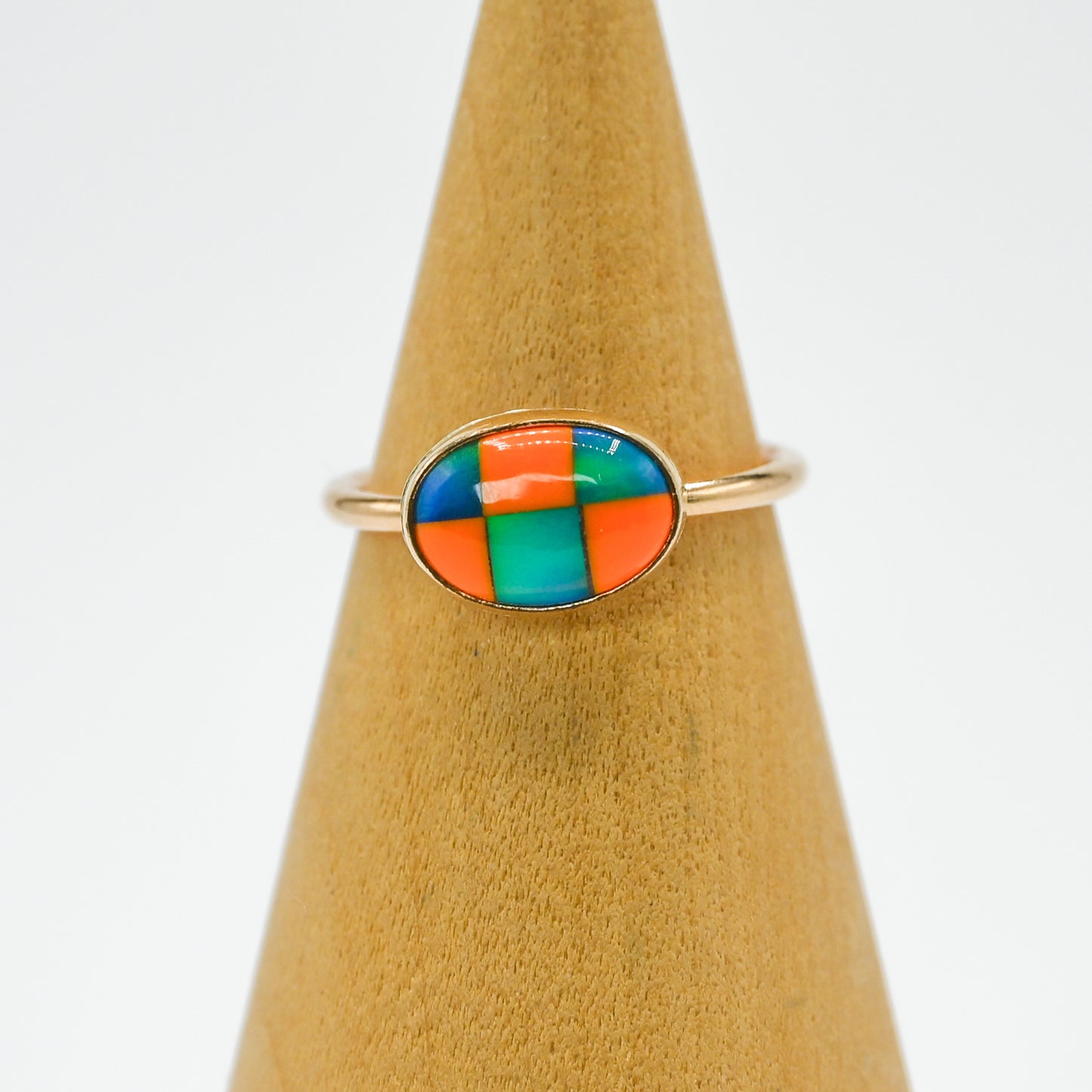 Gold fill horizontal oval checkered aurora opal size 7