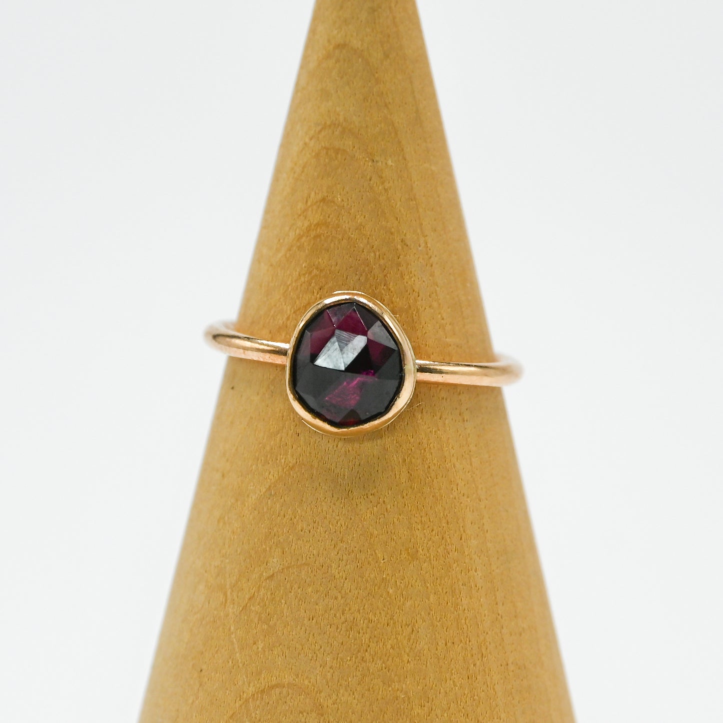 Gold fill rose cut rhodolite garnet size 7.25