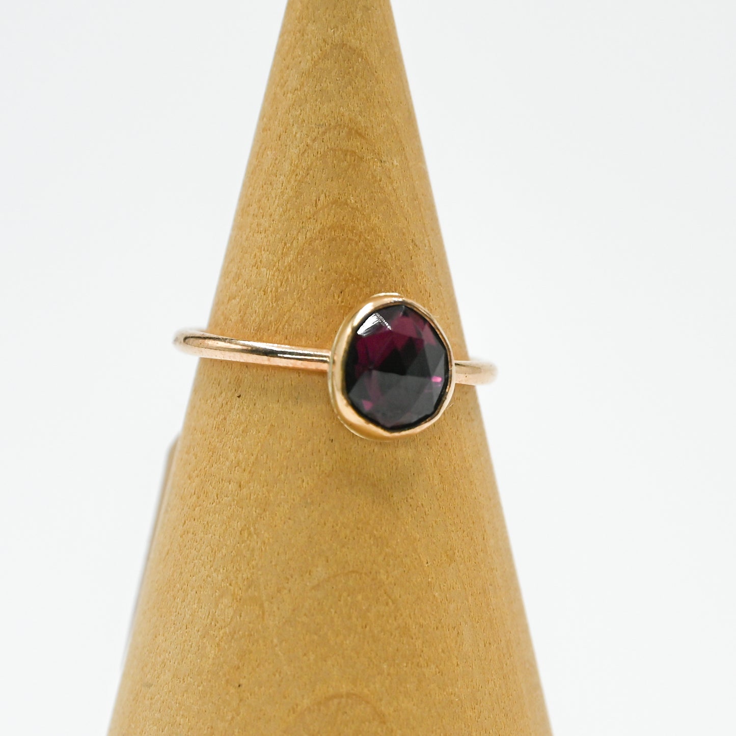Gold fill rose cut rhodolite garnet size 7.25
