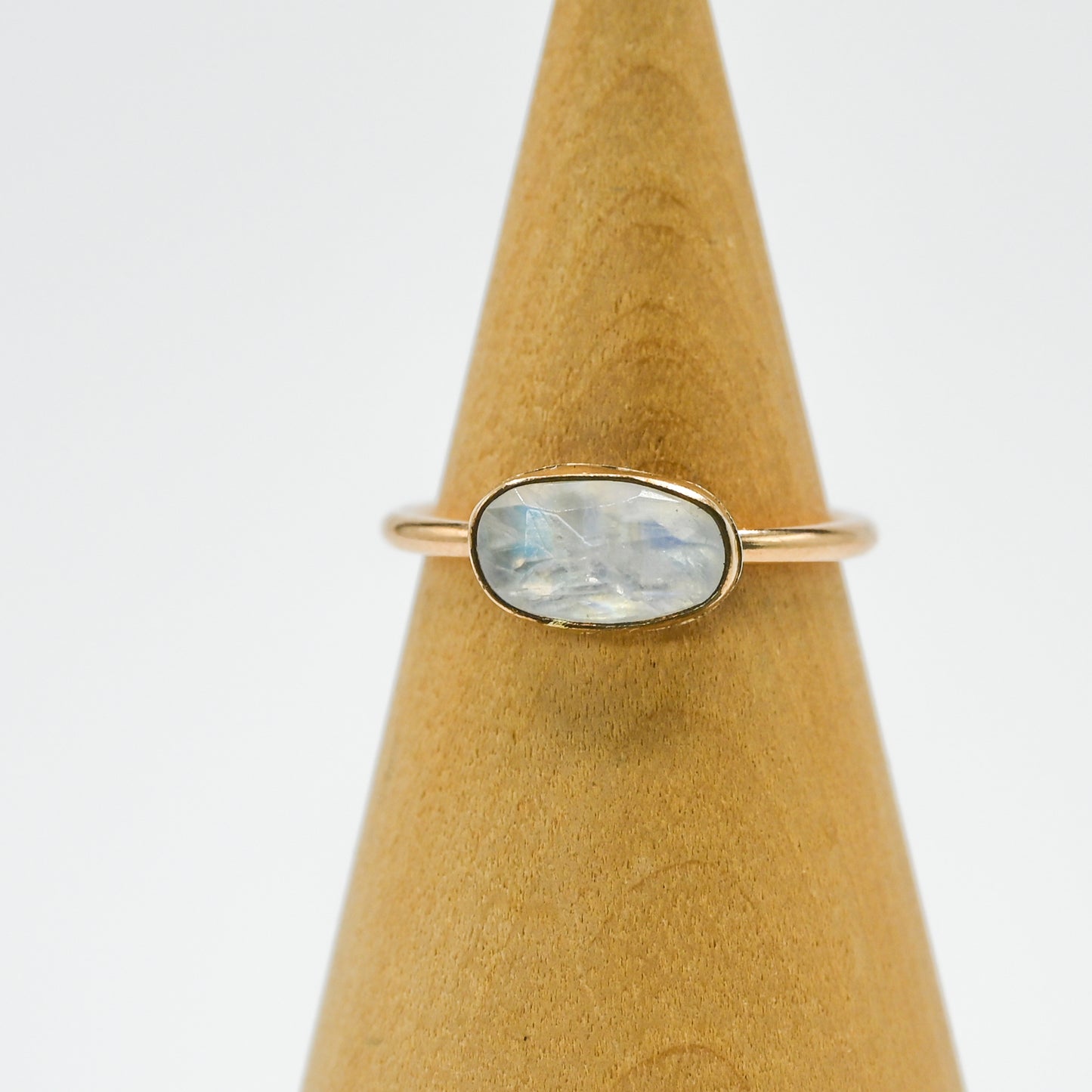 Gold fill horizontal rose cut moonstone size 7.25