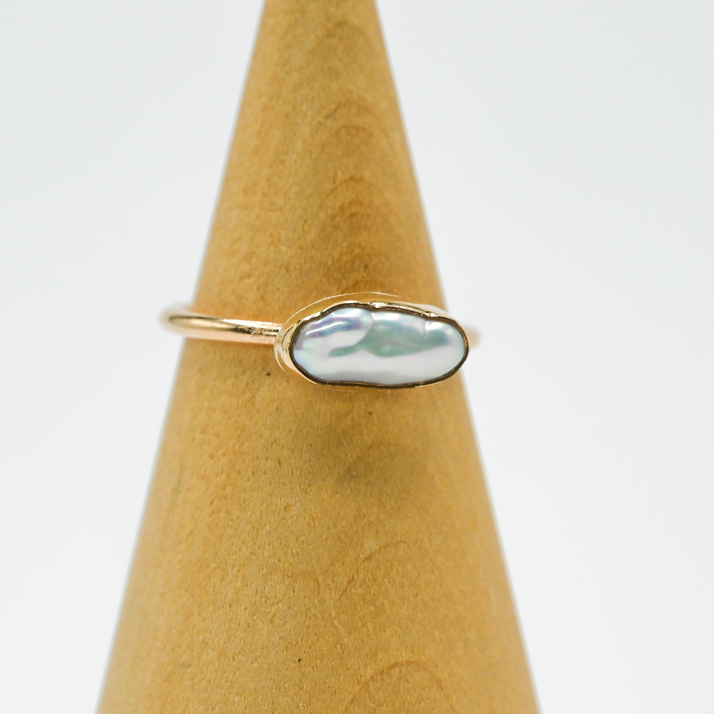 Gold fill horizontal keshi pearl size 7.25