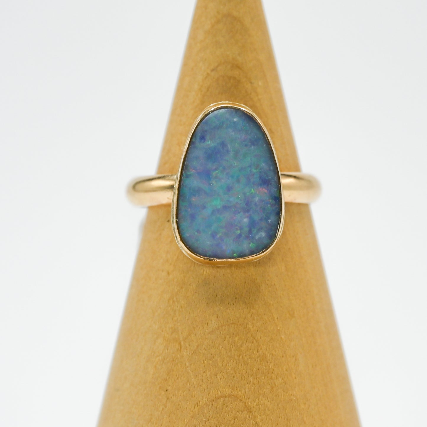 Gold fill xl Australian opal size 7.5