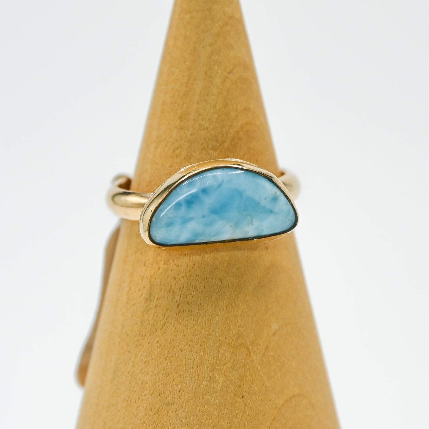 Gold fill horizontal half circle larimar size 7.5