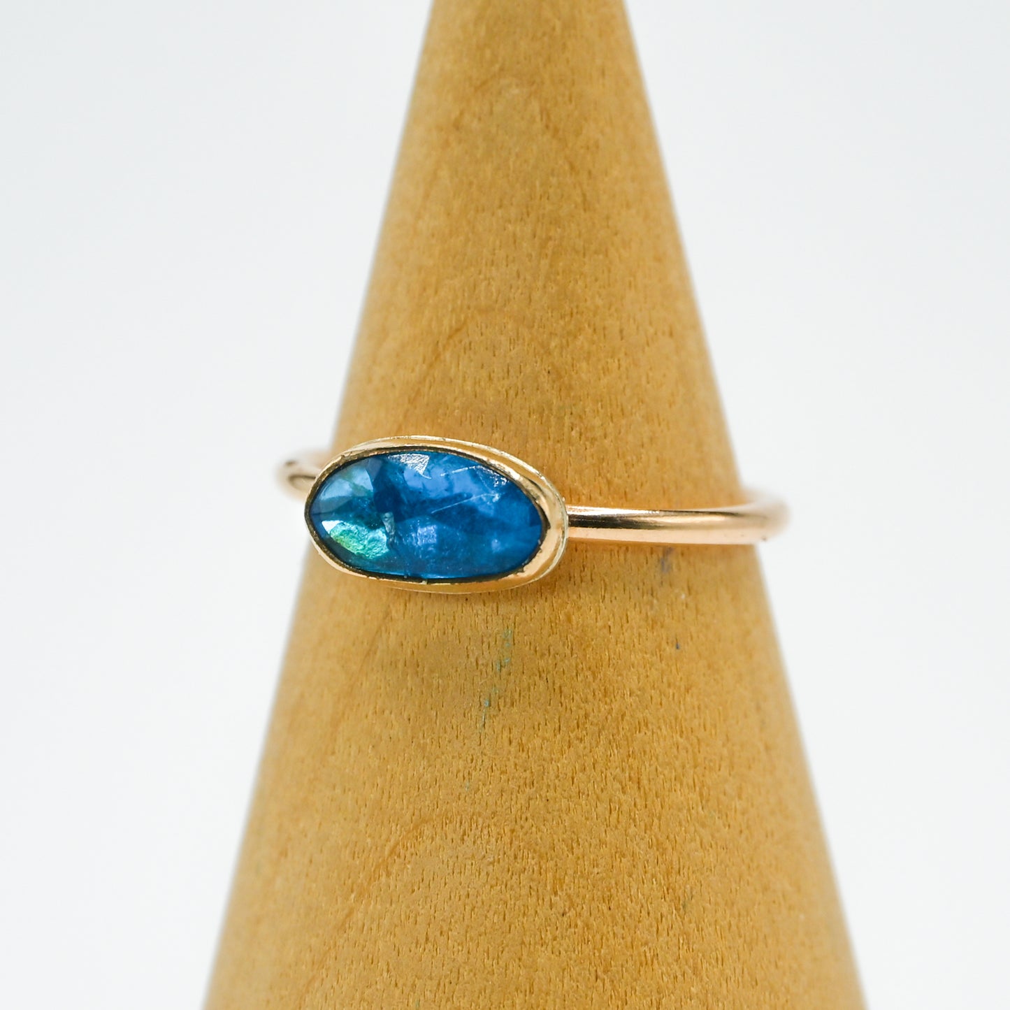 Gold fill horizontal rose cut neon blue apatite size 7.5