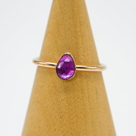 Gold fill rose cut ruby size 8.25