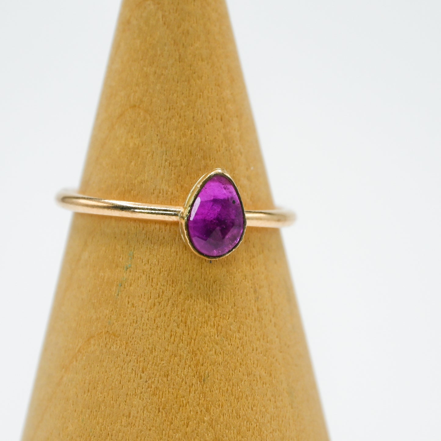 Gold fill rose cut ruby size 8.25