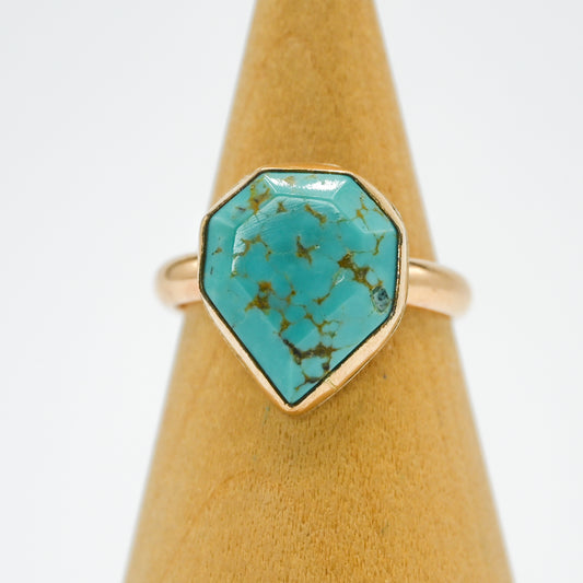 Gold fill xl gem shaped arizona turquoise size 8.25