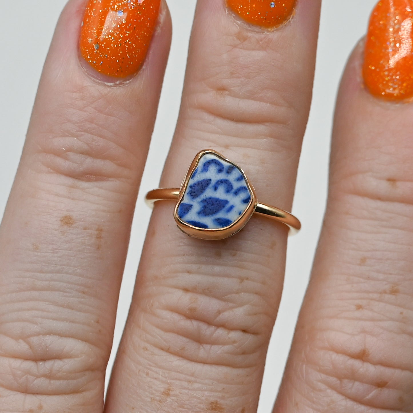 Gold fill sea pottery size 6