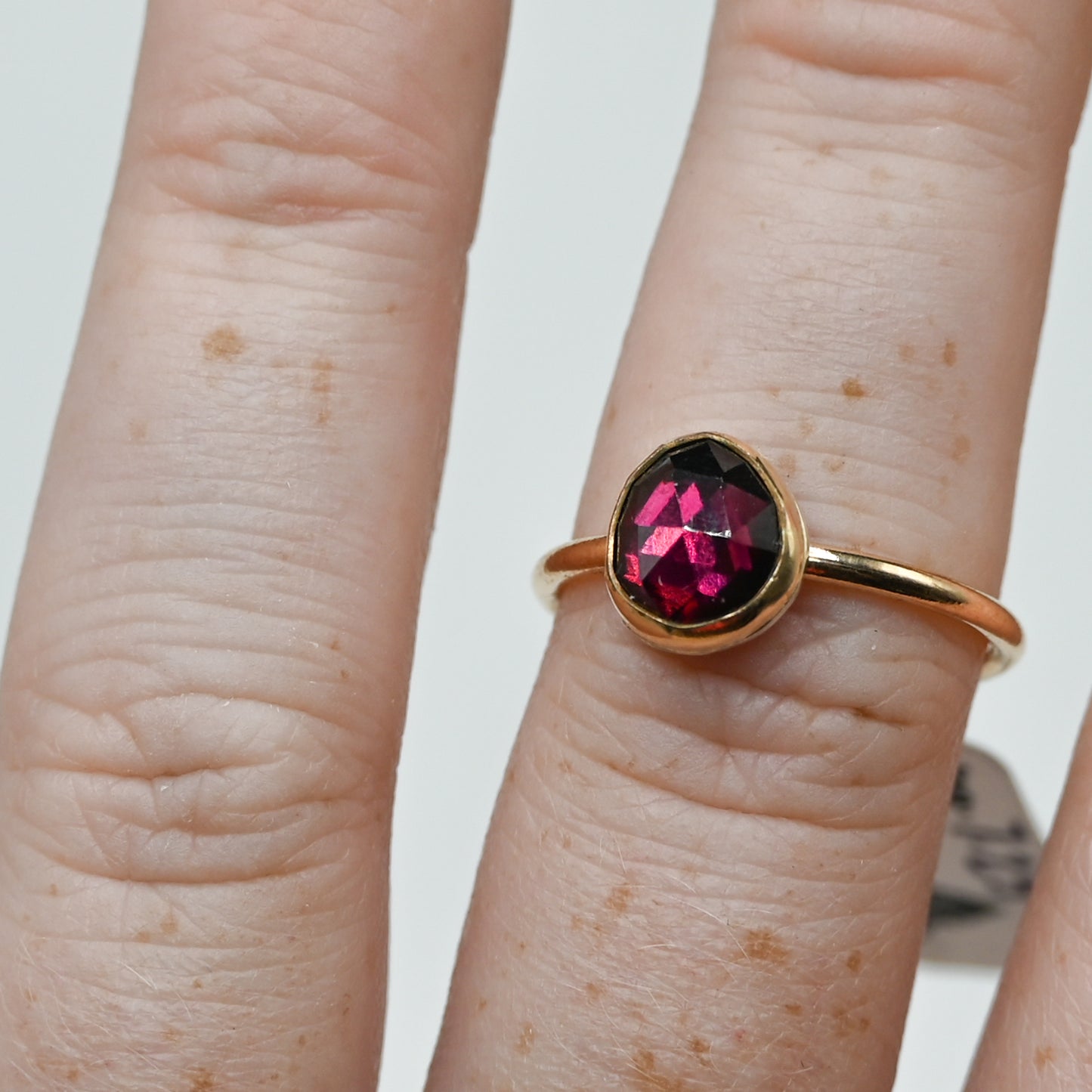 Gold fill rose cut rhodolite garnet size 7.25