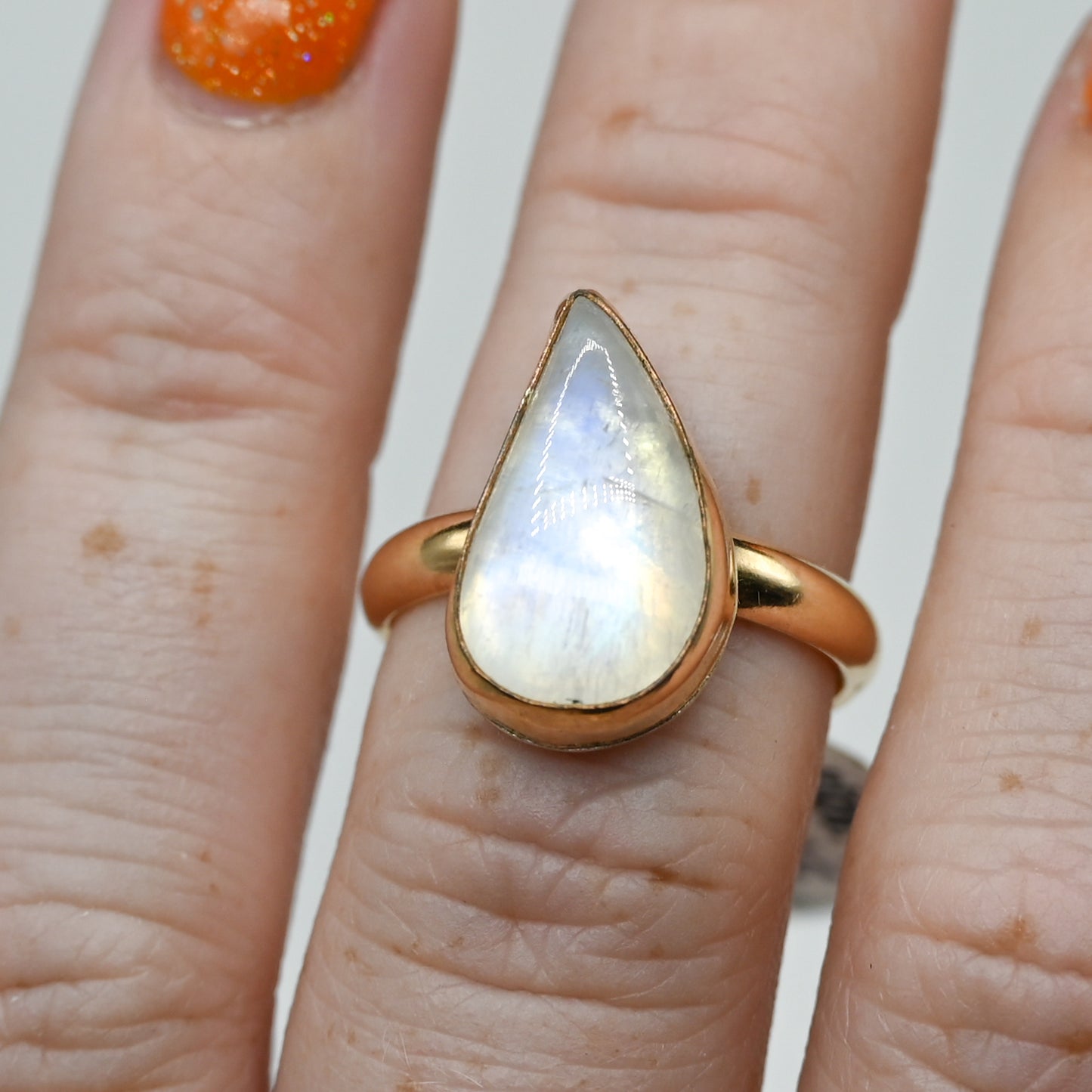 Gold fill xxl moonstone size 7.25
