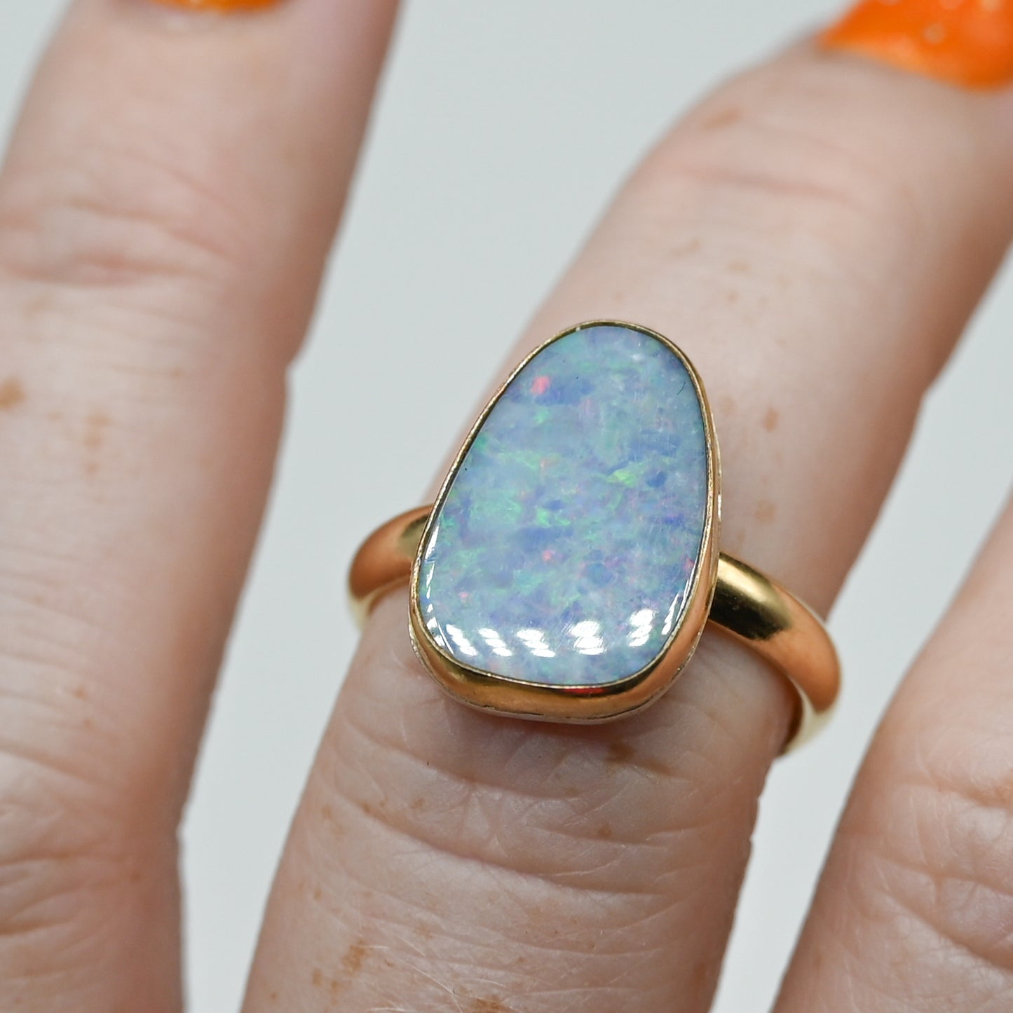 Gold fill xl Australian opal size 7.5